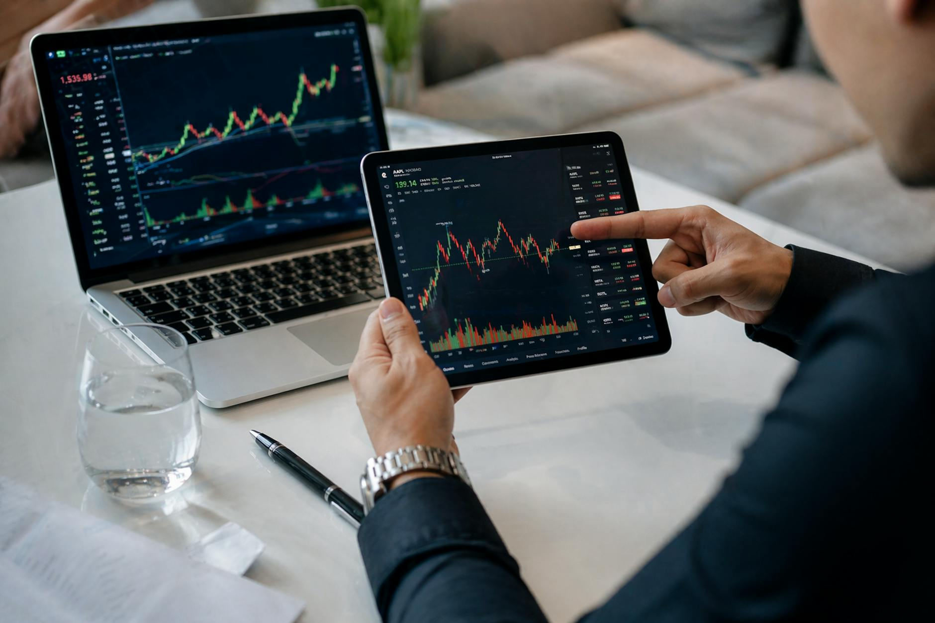 stock analysis Swiss