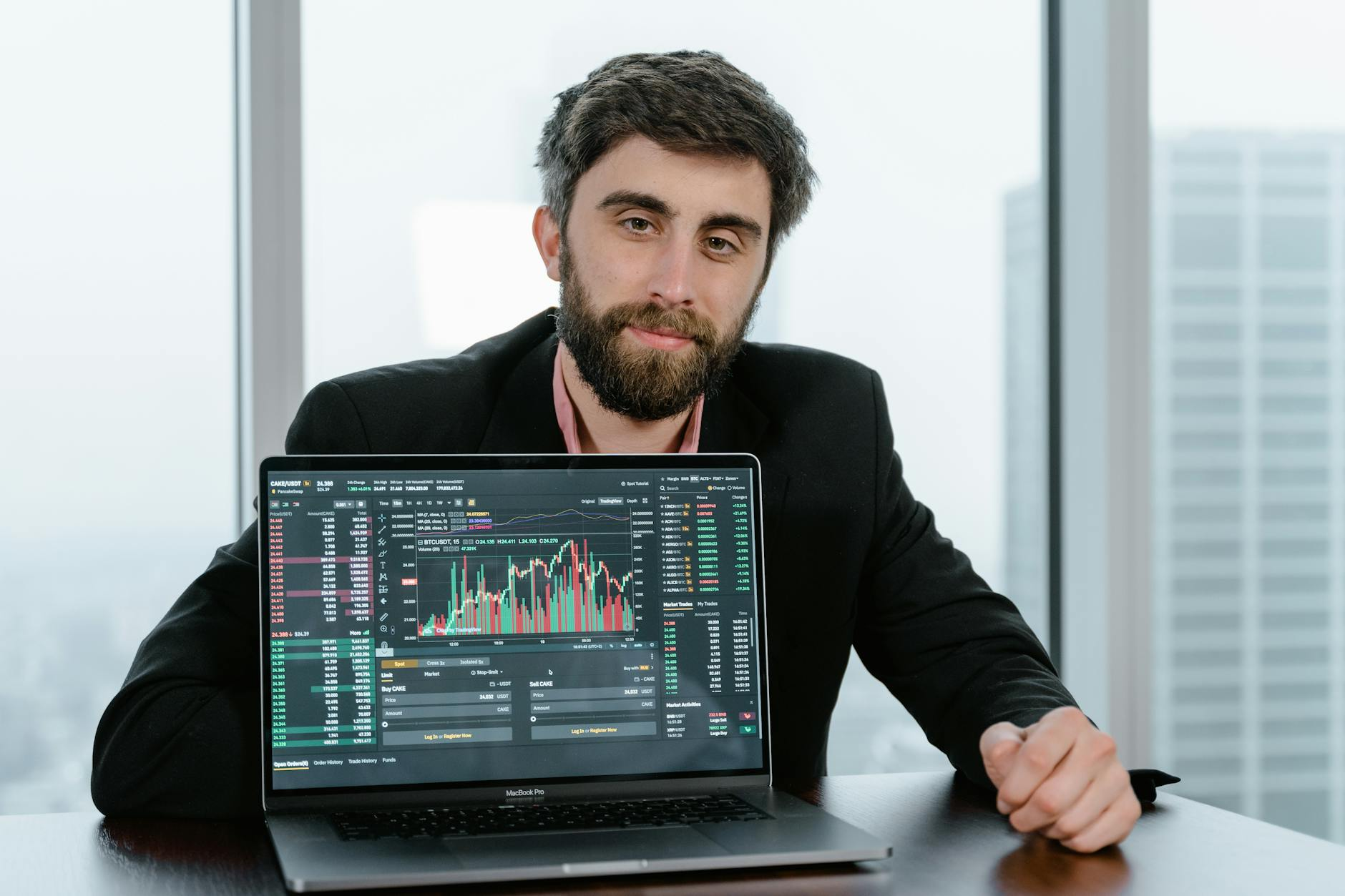 Swiss broker comparison